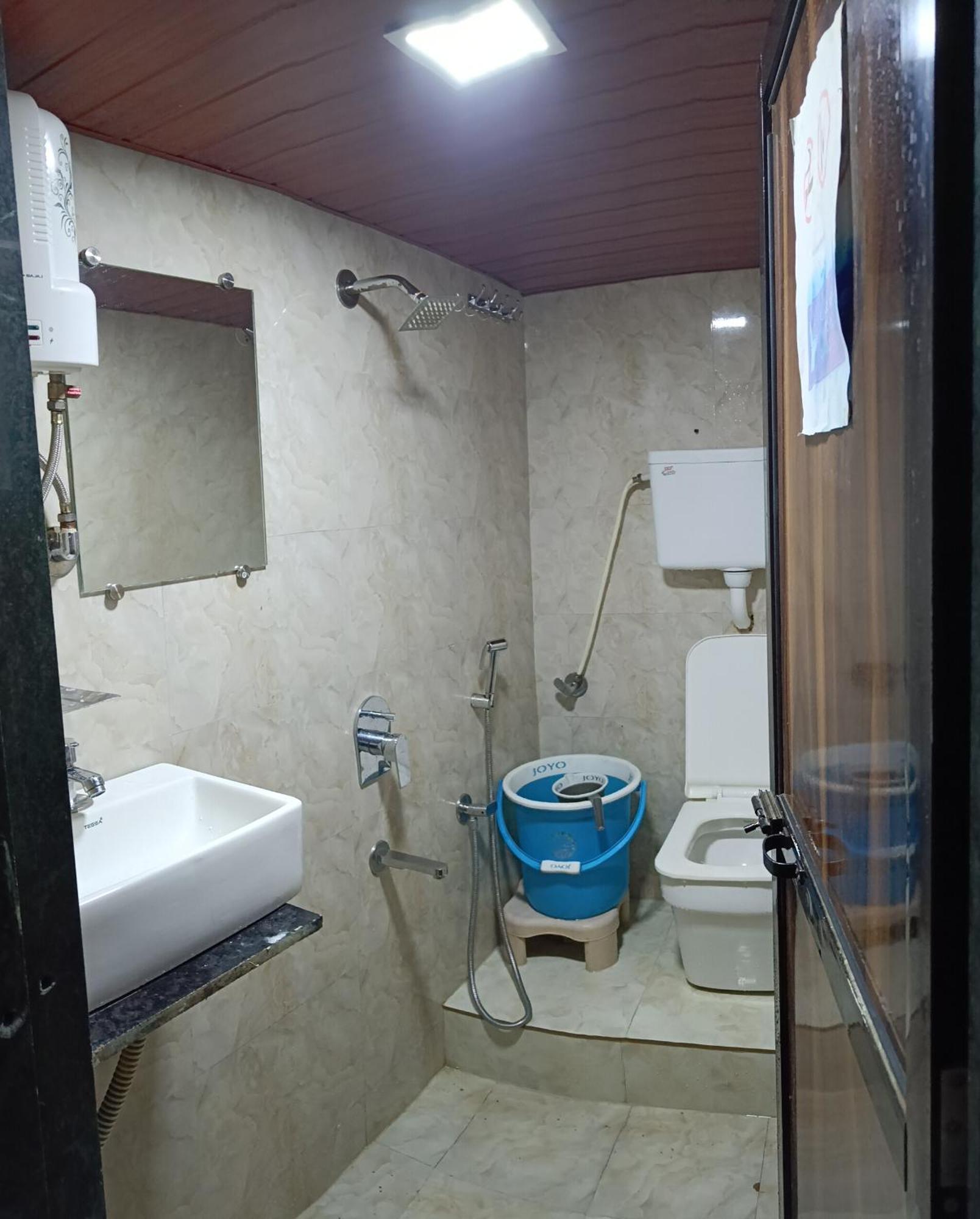Asra Dormitory For Male And Female Bombaim Exterior foto